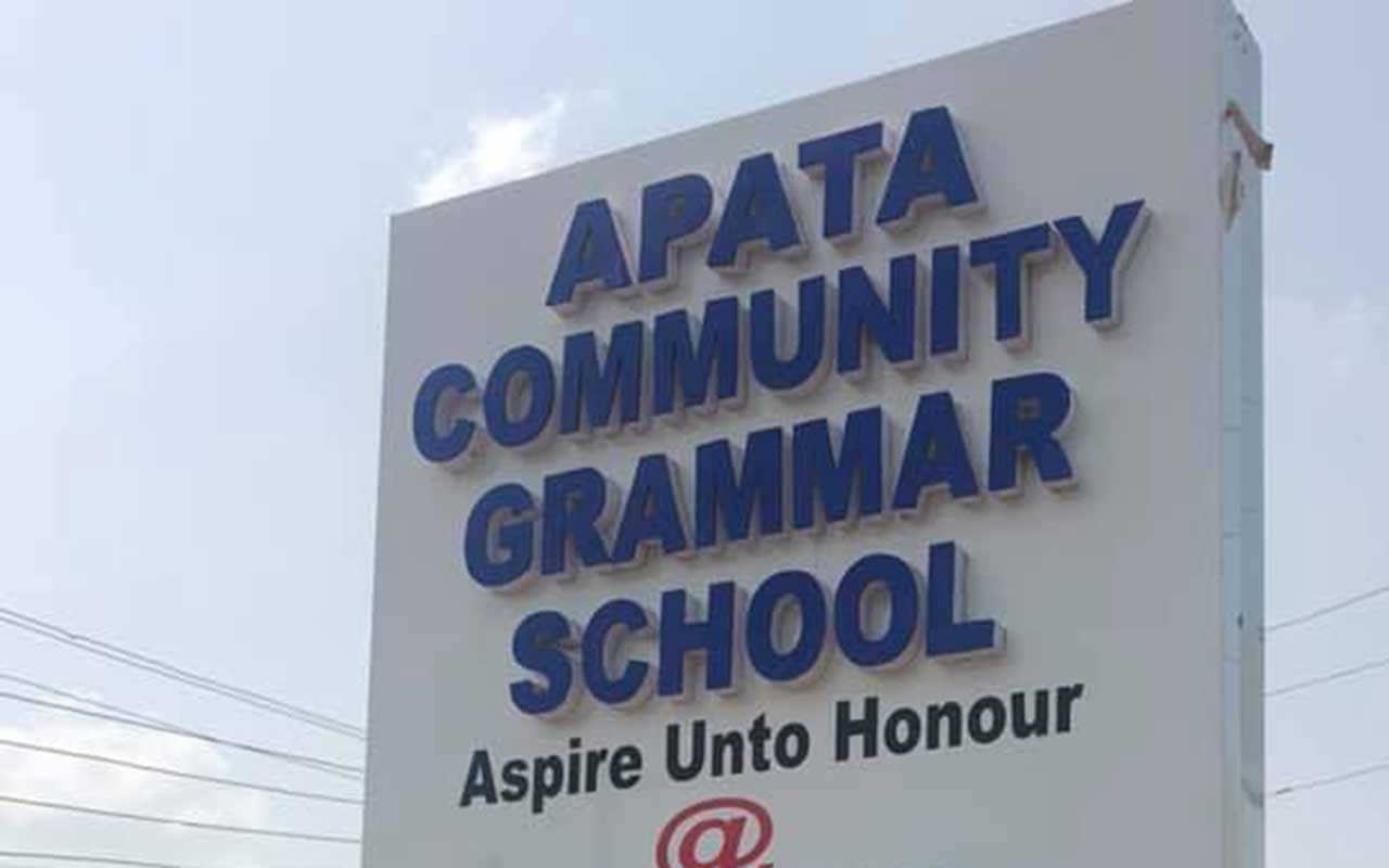 Apata-Community-Grammar-School,-Ibadan-Alumni-Association-[ACGSIAA