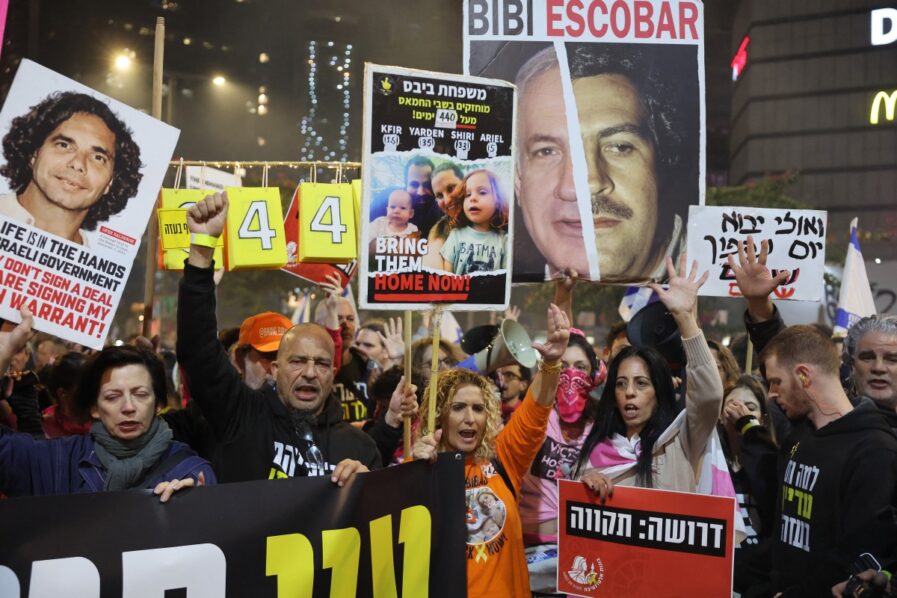 ISRAEL-PALESTINIAN-CONFLICT-HOSTAGES-PROTEST
