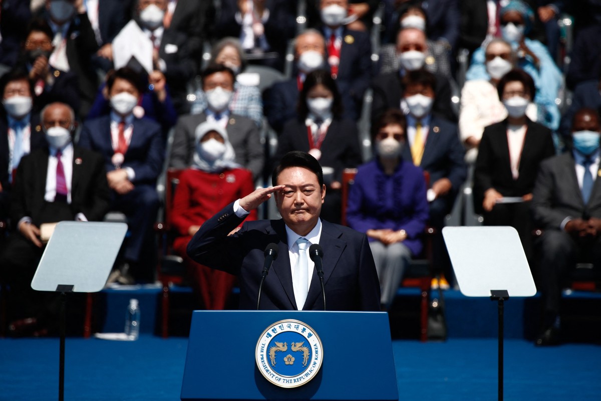 FILES-SKOREA-POLITICS-UNREST