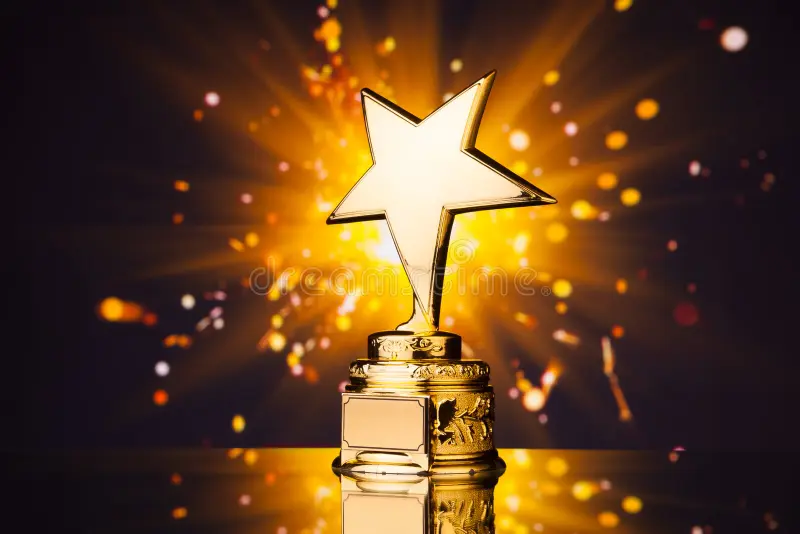 award-gold-star-trophy