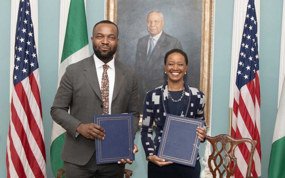 U.S.,-Nigeria-sign-$2-million-broadband-study-grant