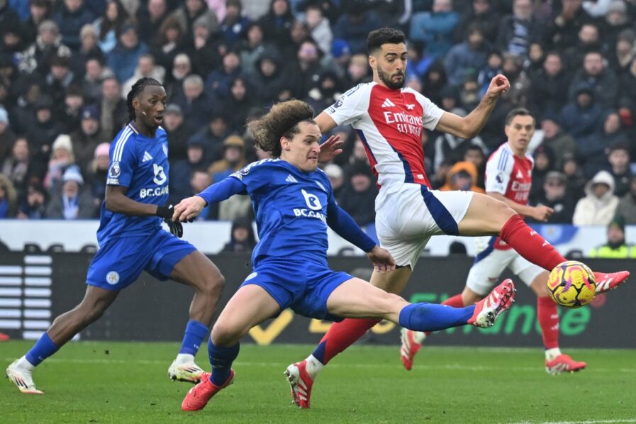 FBL-ENG-PR-LEICESTER-ARSENAL
