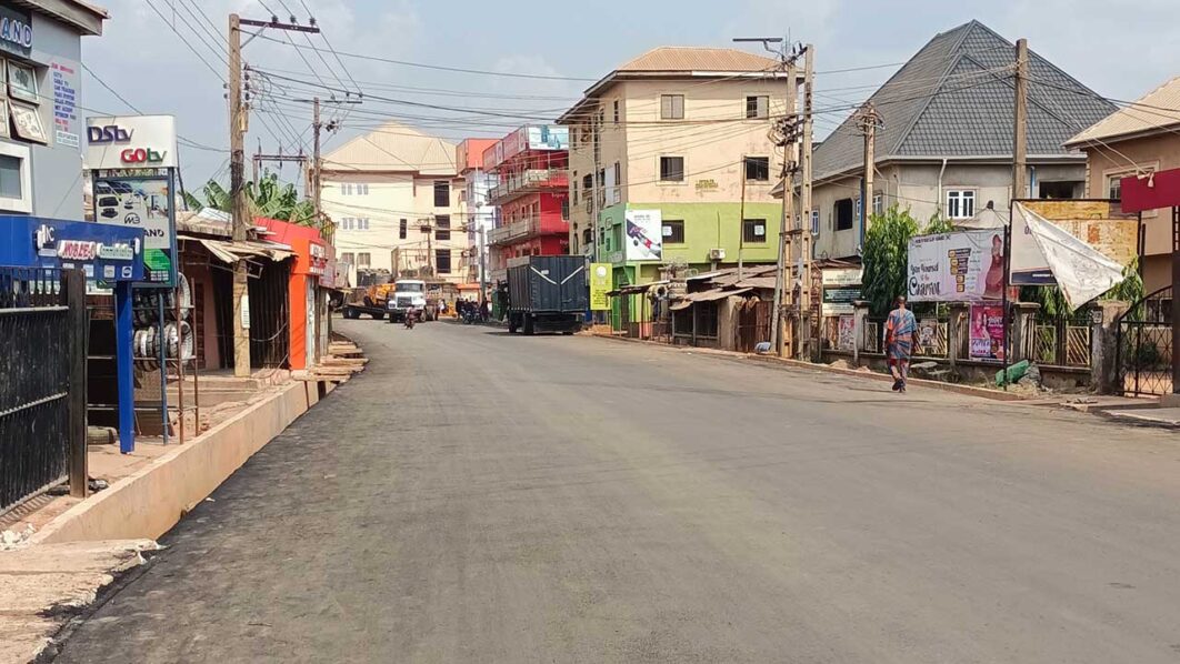 Bank-Road,-Nnewi