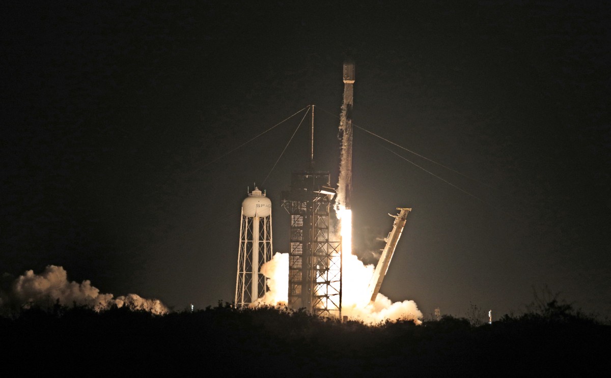FILES-US-SPACE-MOON