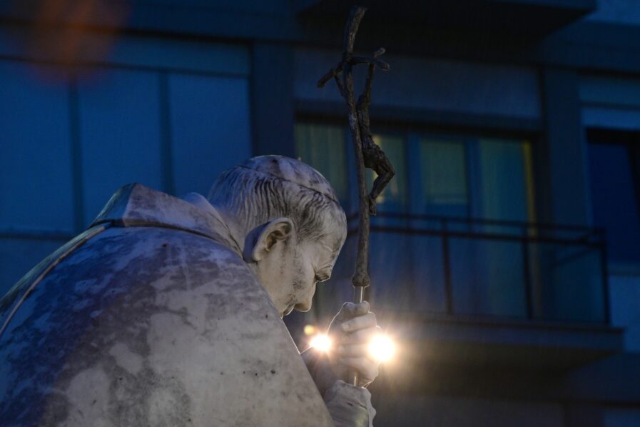 ITALY-VATICAN-POPE-HEALTH