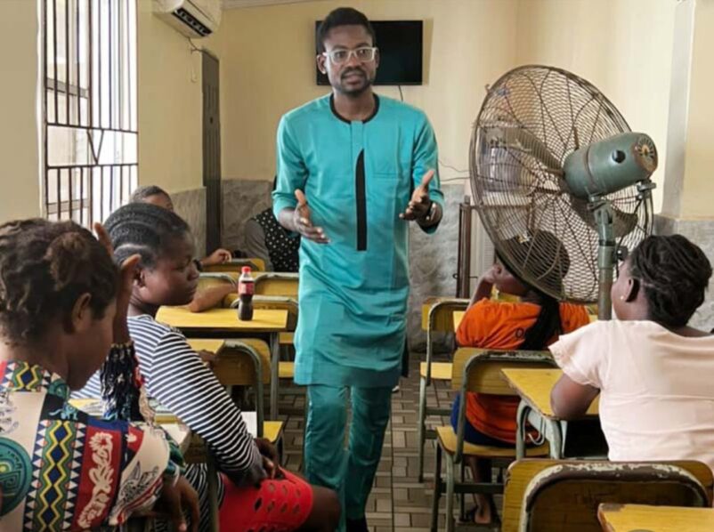 IM