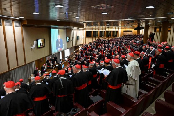 VATICAN-RELIGION-POPE