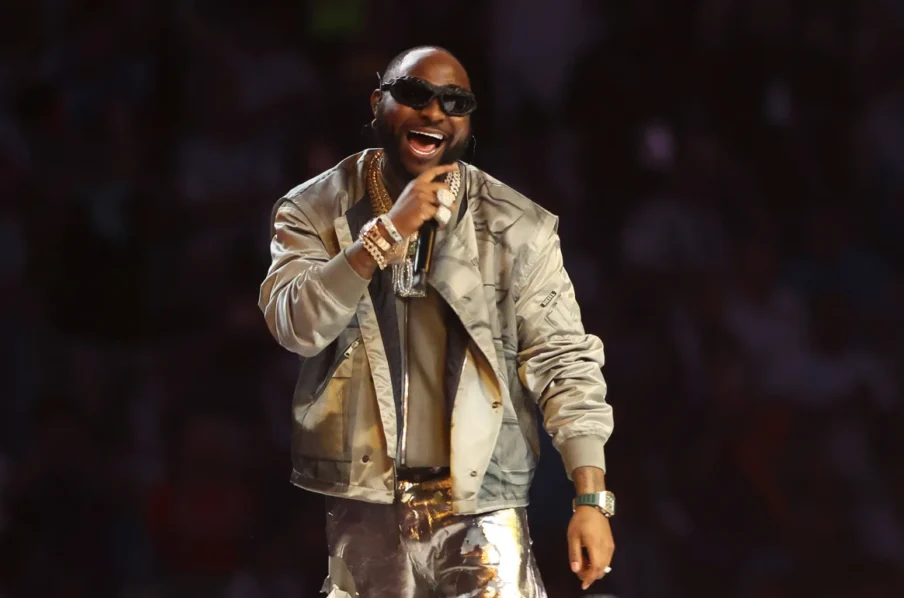 Davido-2022-billboard-1548