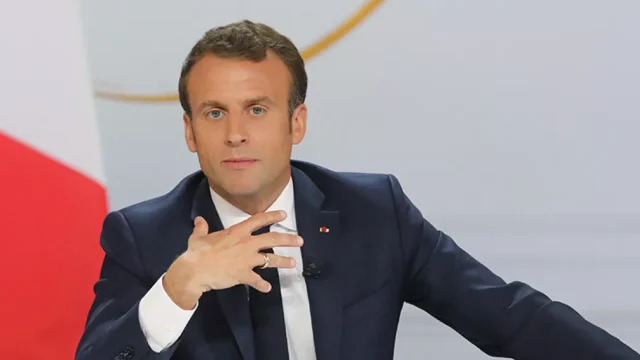 emmanuel-macron-du-je-au-nous.jpg