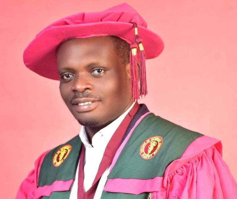 Prof Usende