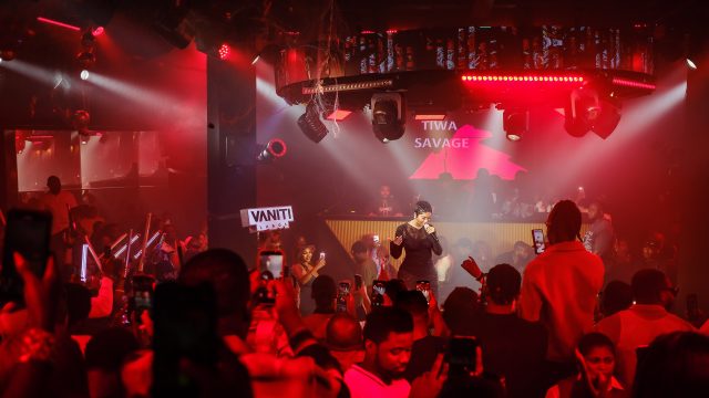 tiwa-savage-hennessy-xo-la-carafe-lagos-performance.jpg