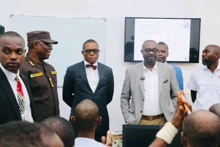 78 Kuje inmates receive certification in professional painting, decoration