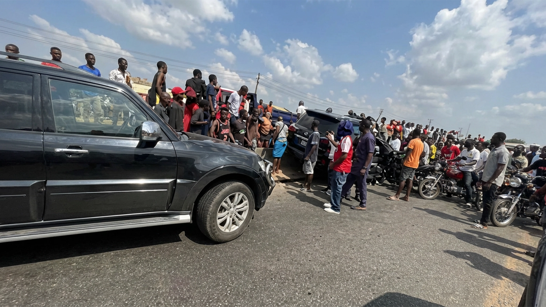 road accident in Ogun State involving British heavyweight boxer Anthony Joshua, which left two people dead and others injured.