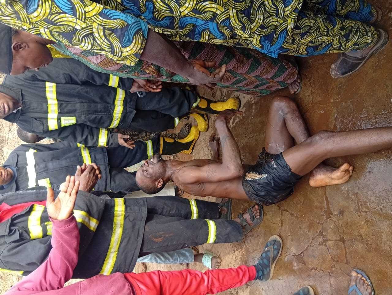 In Pictures: 37-year-old man rescued from well in Oyo