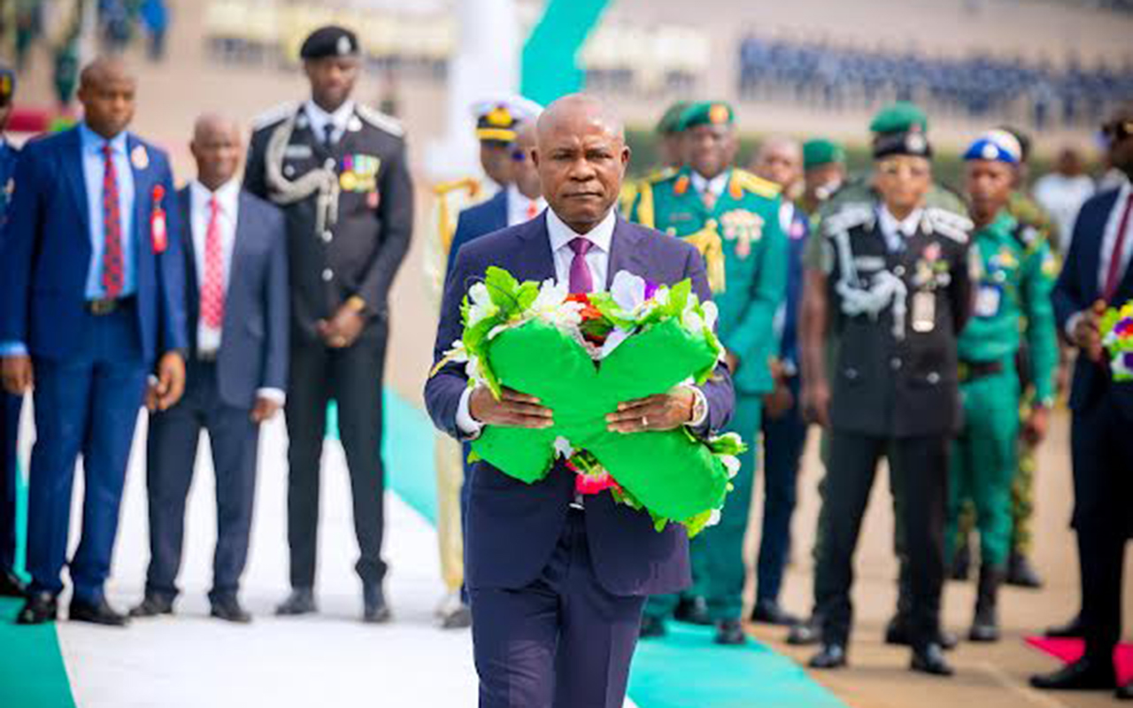 Governor of Enugu State, Dr Peter Mbah, lays a wreath at a cenotaph in honour of the nation’s fallen heroes during the 2026 Armed ForcesRemembrance Day ceremony at Okpara Square, Enugu, yesterday.