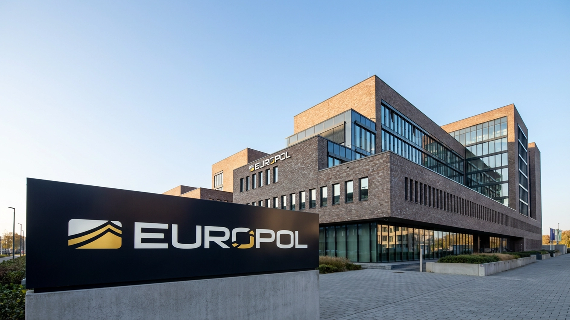 European police dismantle multi-country synthetic drug network, seize chemicals, arrest 85