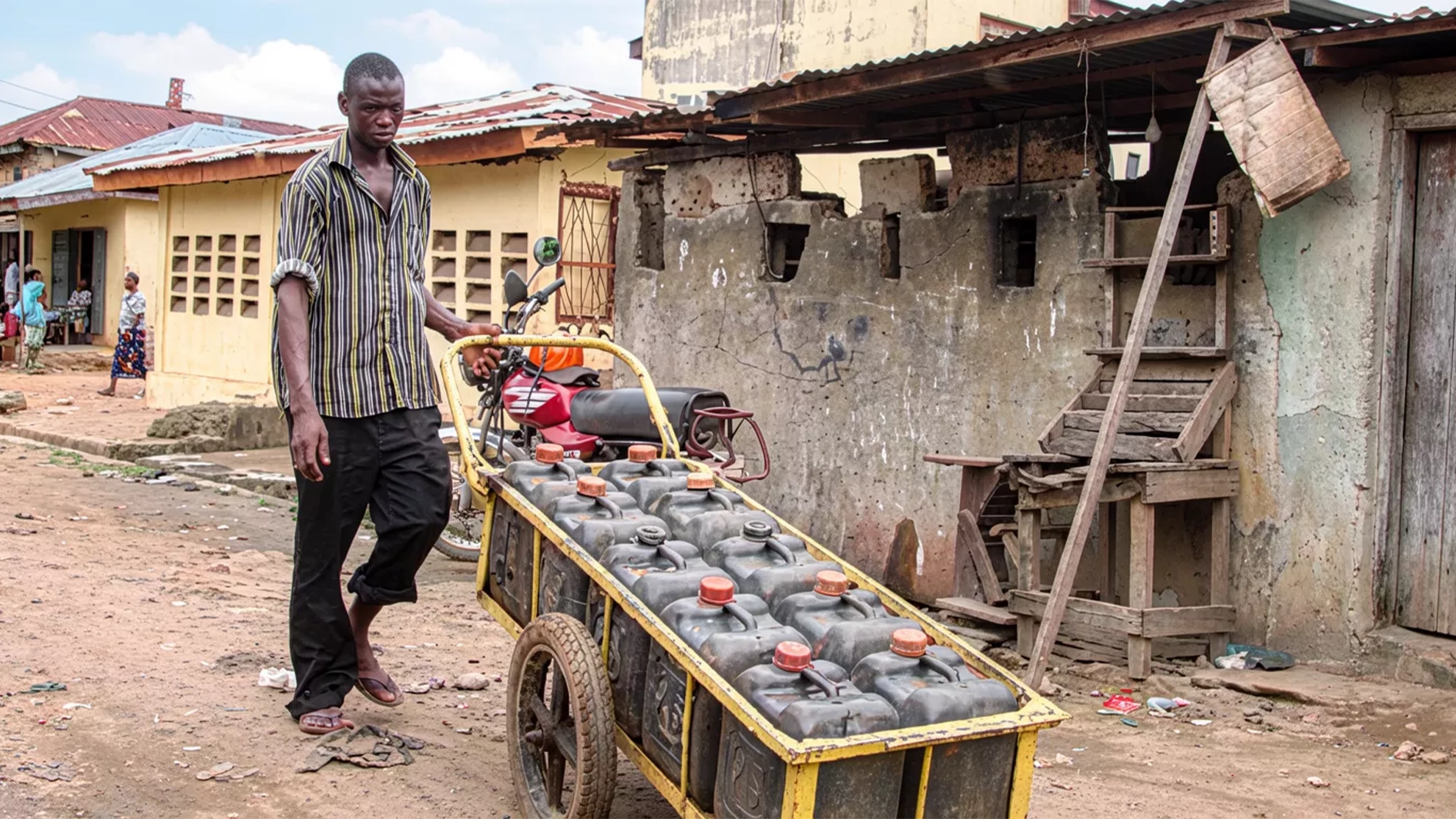 Jerrycan vendors, popularly called ‘Meruwa