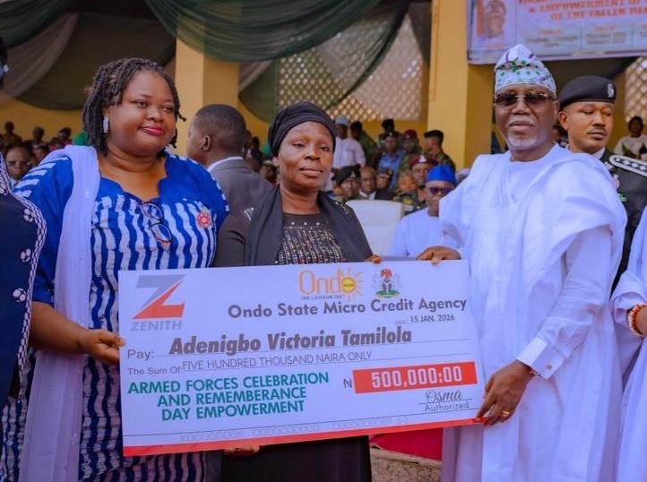 Aiyedatiwa disburses N50m non-interest loan to widows of fallen heroes