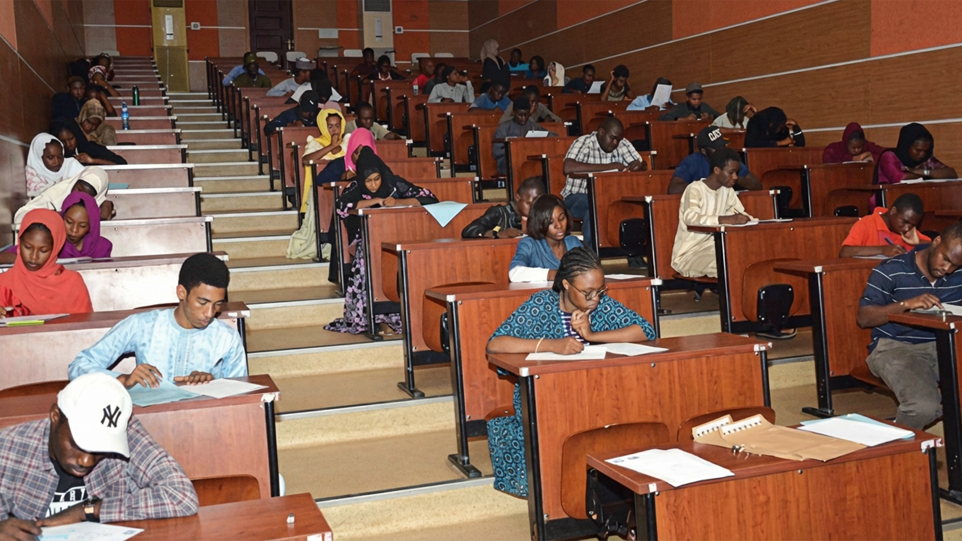 undergraduates-campus-