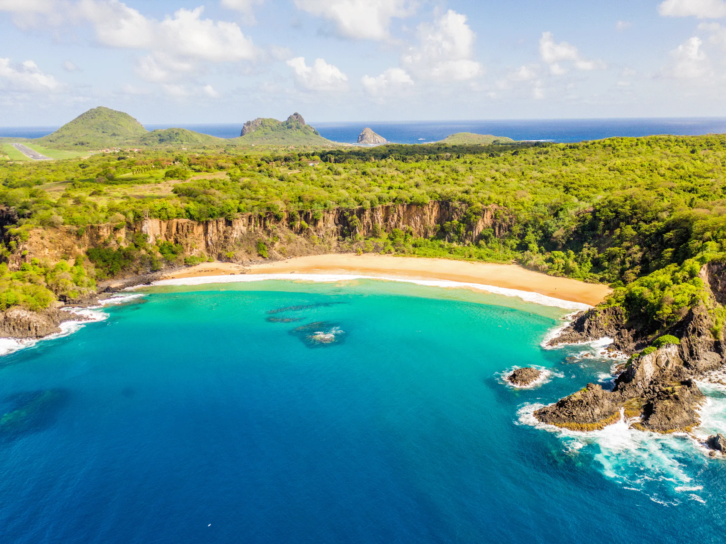 Baia do Sancho beach, Brazil. Photo Credit: 50 world's beaches