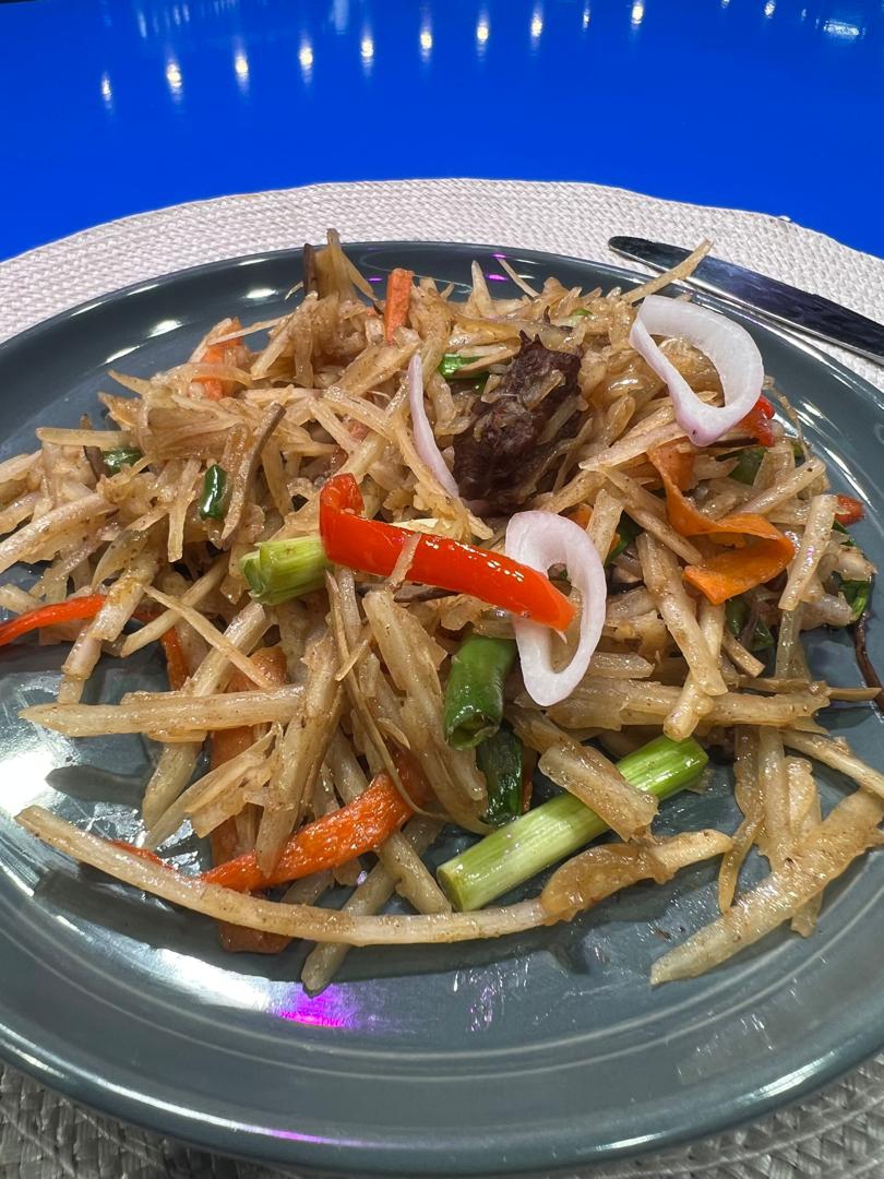 Cassava beef stir fry image 