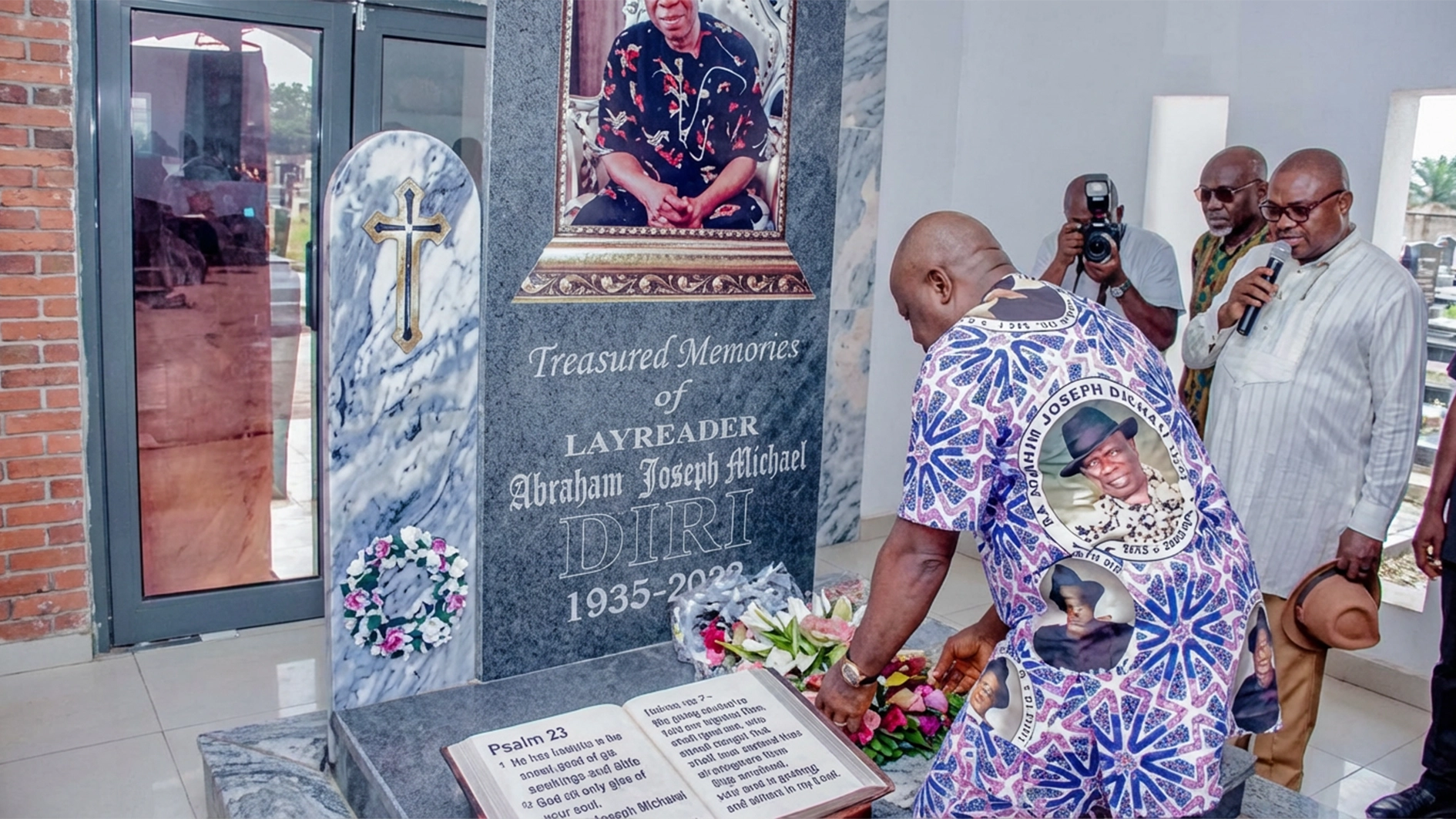 GOVERNOR Douye Diri of Bayelsa State and his siblings honour the memory of their late father, Pa Abraham Joseph Michael Diri