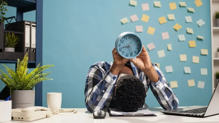 Navigating life. Photo from Freepik