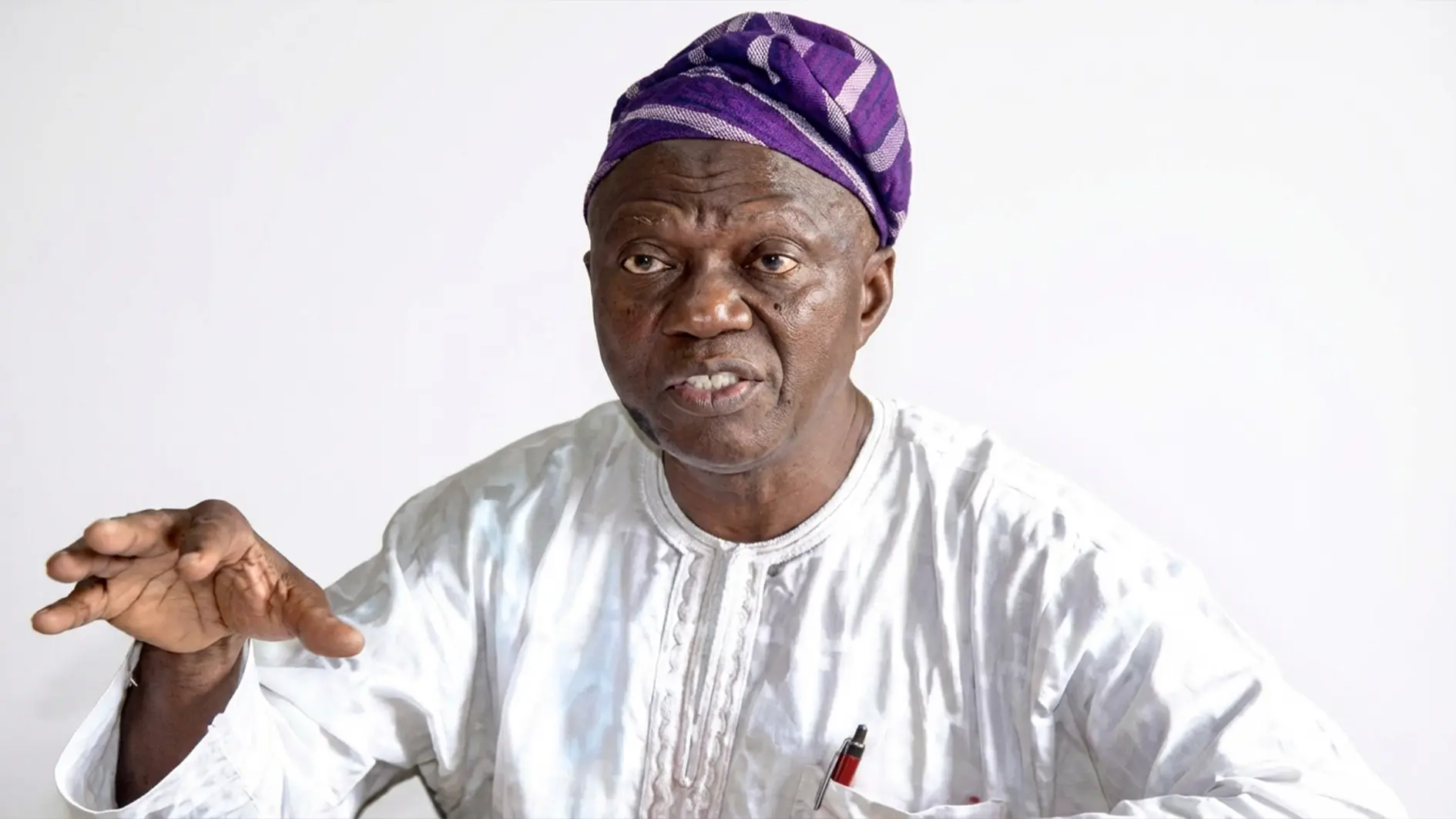 prof_lai_olurode.psd_2