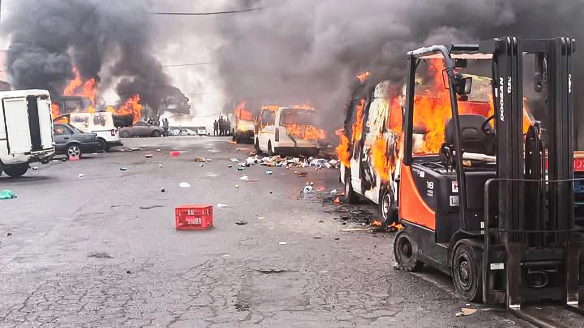 Violence in Eastern Cape as protesters burn foreign-owned property over Nigerian king installation, following clashes, attacks and Igbo leadership coronation.