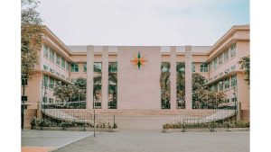 european_university_nigeria_4k_header