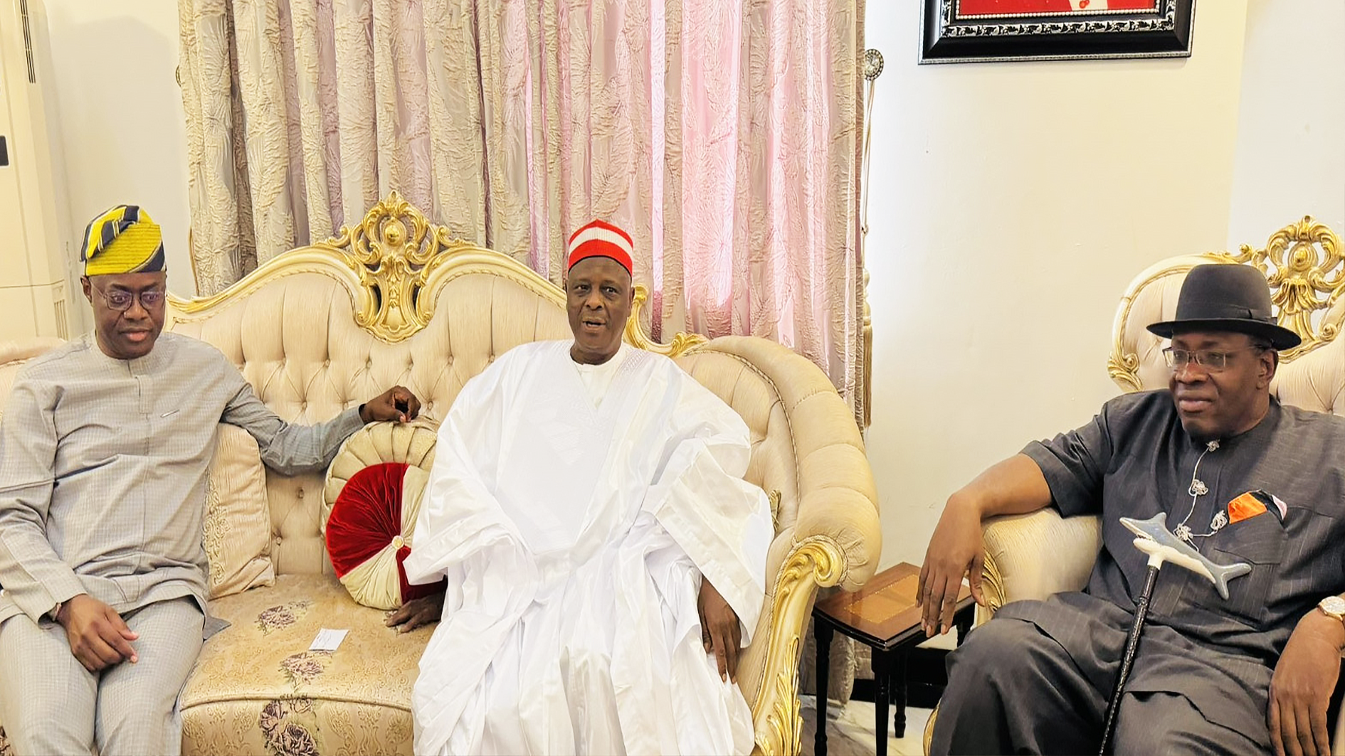 Oyo State Governor, Seyi Makinde (left); former Governor of Kano State, Rabiu Kwankwaso, and past Governor of Bayelsa State, Seriake Dickson, at the 10th Yearly Dandalin Kwankwasiyya in Kano State, yesterday.