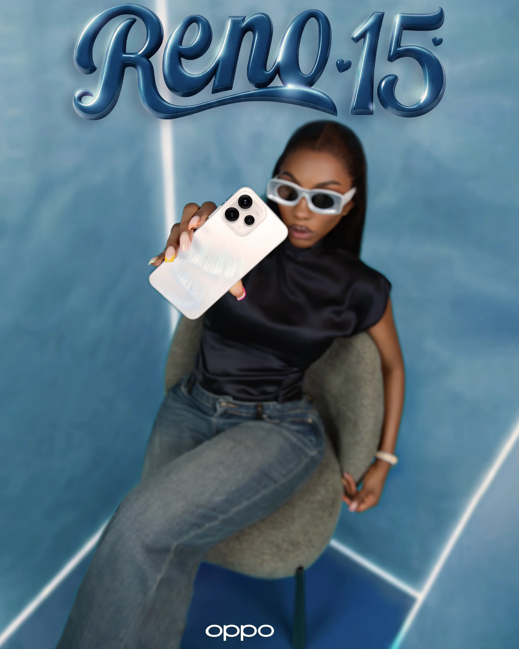 Mercy Eke with a Reno15 phone