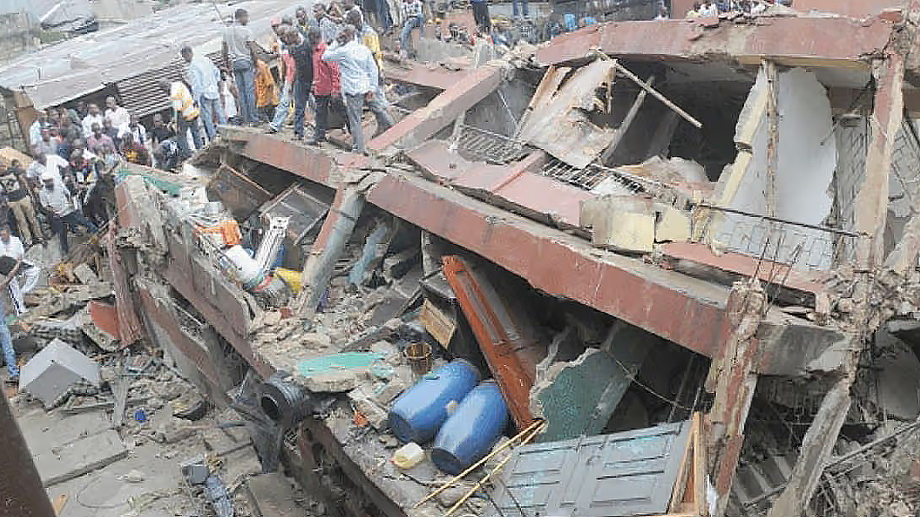 Students, teachers escape death in Lagos school collapse - The Guardian Nigeria by Eniola