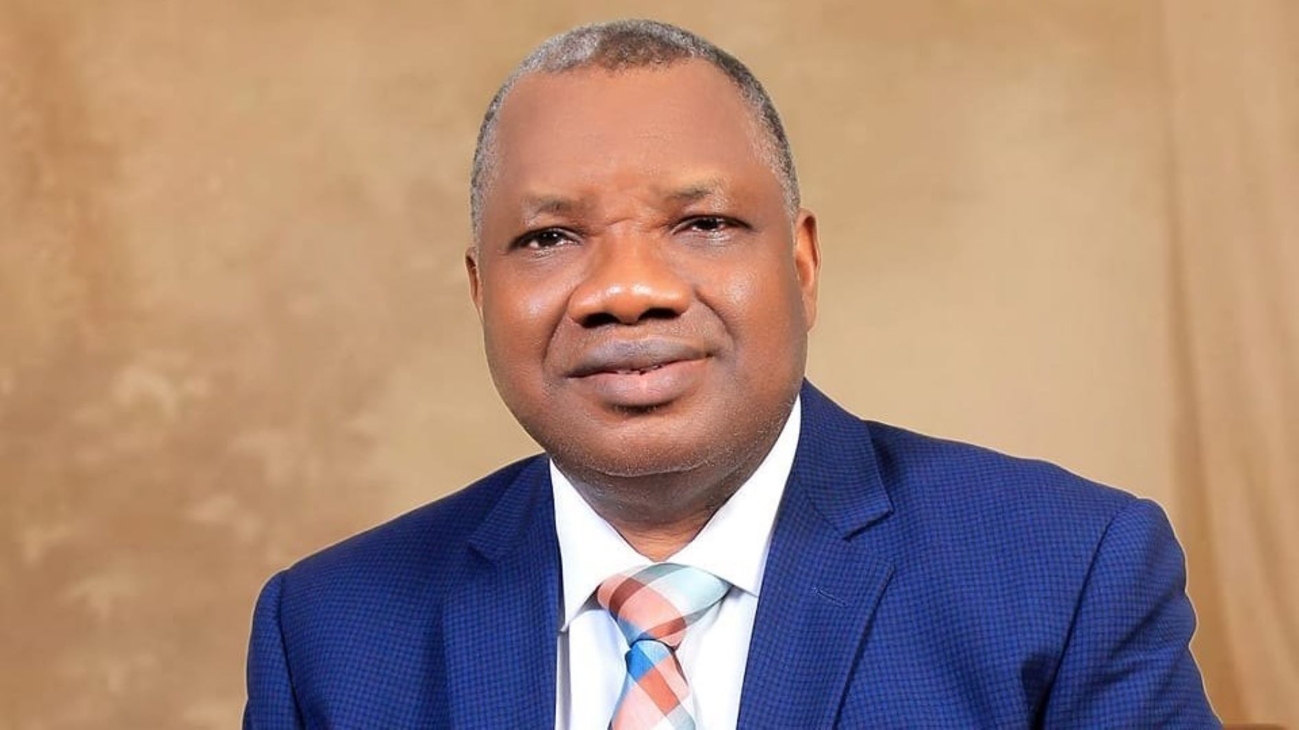 Dr. James Akanbi