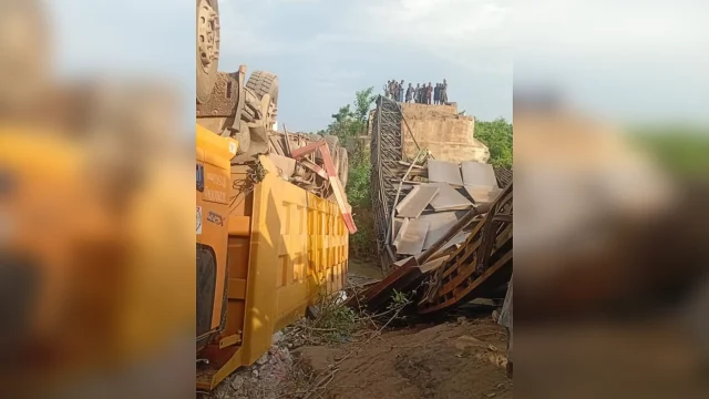 Collapsed bridge in Kwara
