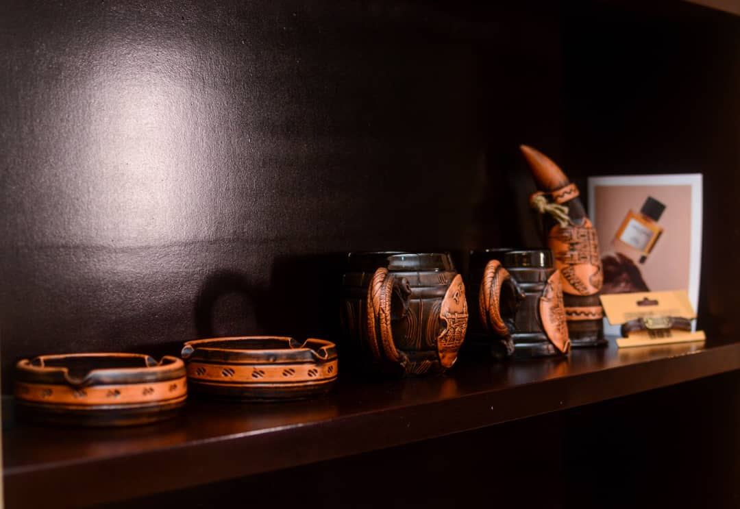 Elegantly hand-carved ash tray and beer mugs from Czech Republic