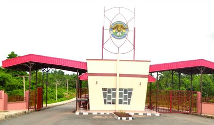 Polytechnic Rector Urges Sacrifice, Redemption for National Unity at Easter