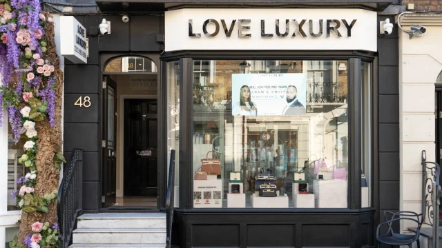 Love Luxury Store 1
