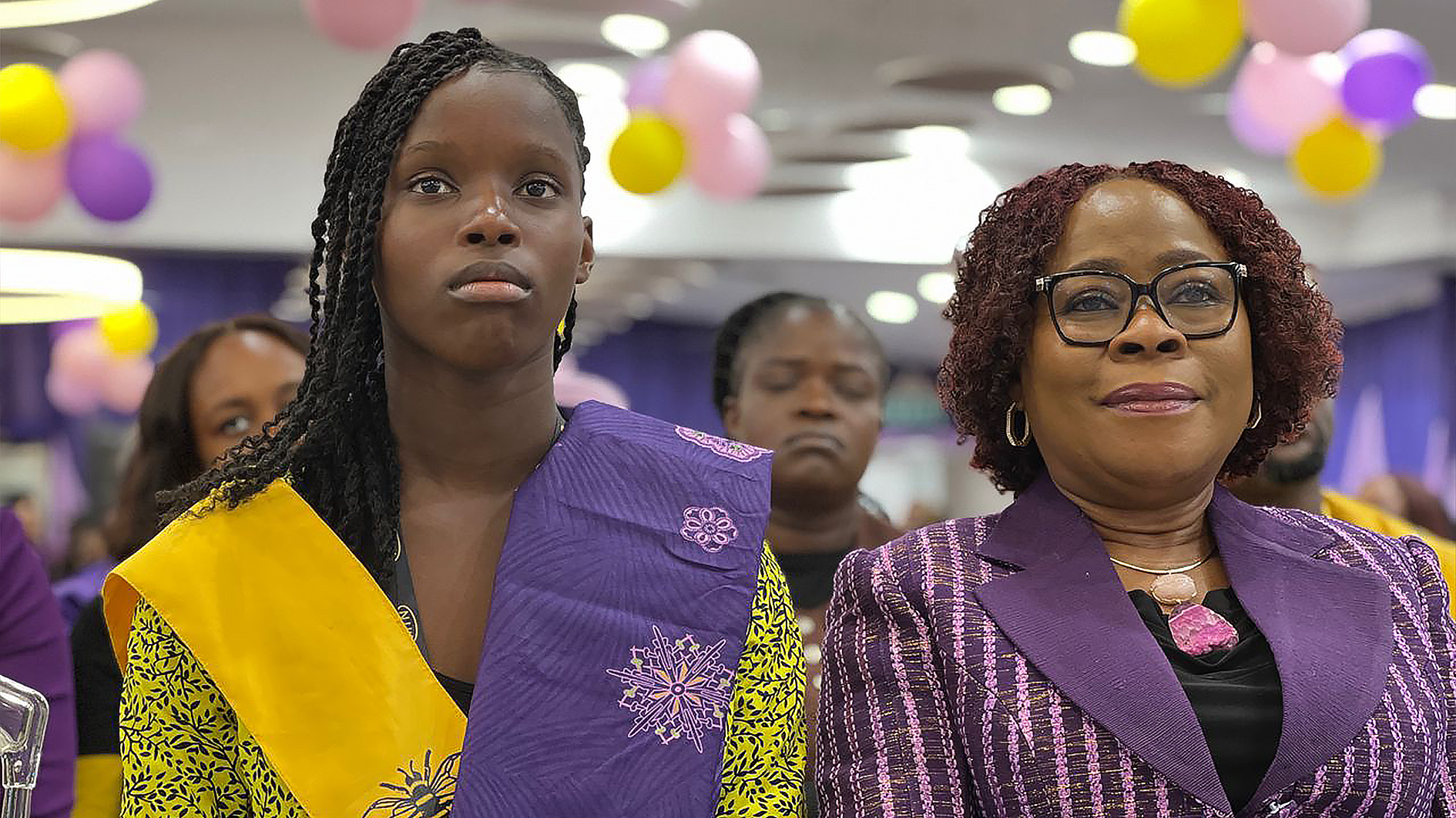 Winner of the 2025 MTN mPulse Spelling Bee and MTN Nigeria’s CEO for a day, Oreoluwa Alayande(L), and MTN Nigeria’s Chief Human Resources Officer, Esther Akinnukawe (R)