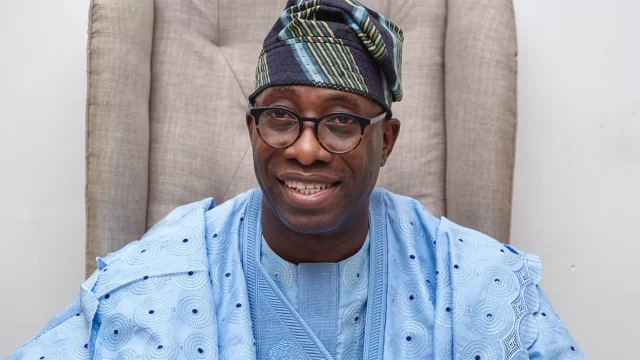 Otunba Segun Showunmi