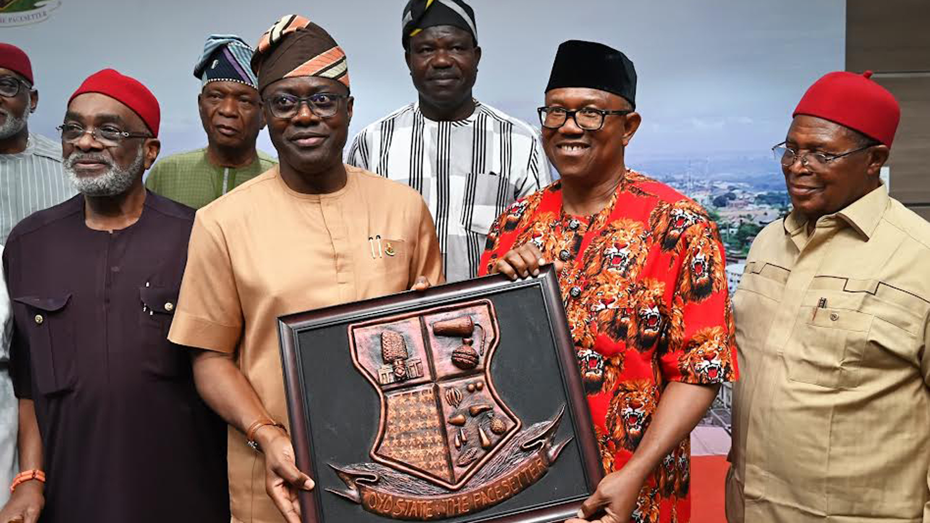 Senator Ben Obi (left); Oyo State Governor, Seyi Makinde; former Governor of Anambra State, Peter Obi, and former Governor of Enugu State,  Okwesilieze Nwodo, during a courtesy visit to Makinde at his office in Ibadan, yesterday.