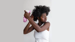 Scalp care routine. Photo Freepik