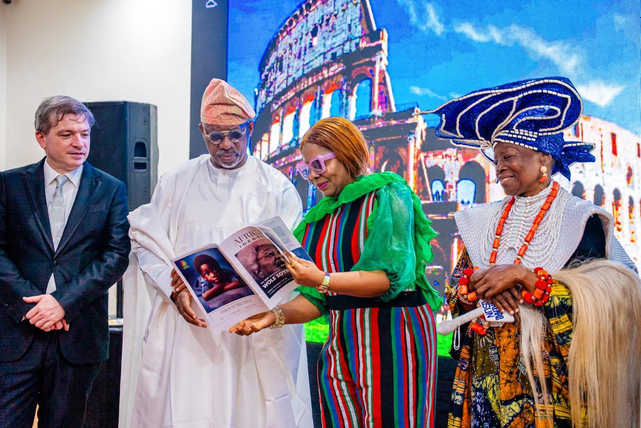 talian Consul General Ugo Boni, Ogun State Governor,  Dapo Abiodun, Curator of Artnovation, Foluke Michael and CEO of Nikky Africana, Nike Okundaye at the Artnovation Afroitalian Renaissance Exhibition at the Italian Embassy in Lagos recently