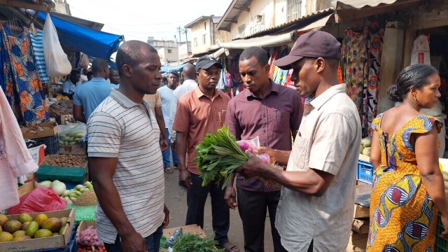 cost-of-living-nigeria-100-dollars-shopping-local-market-naira-value