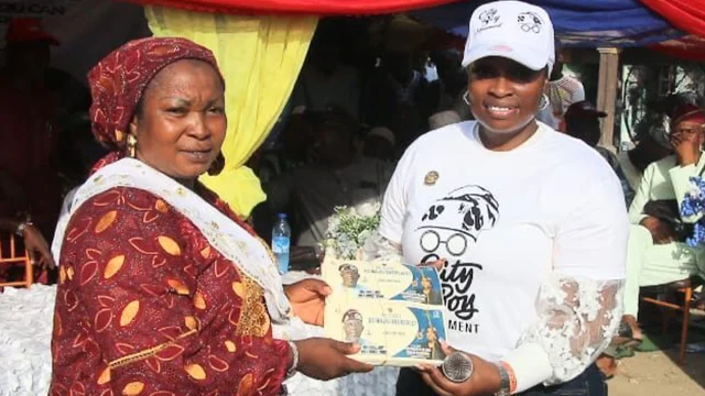 Princess Omolara Oyekan-Olumegbon empowers constituents