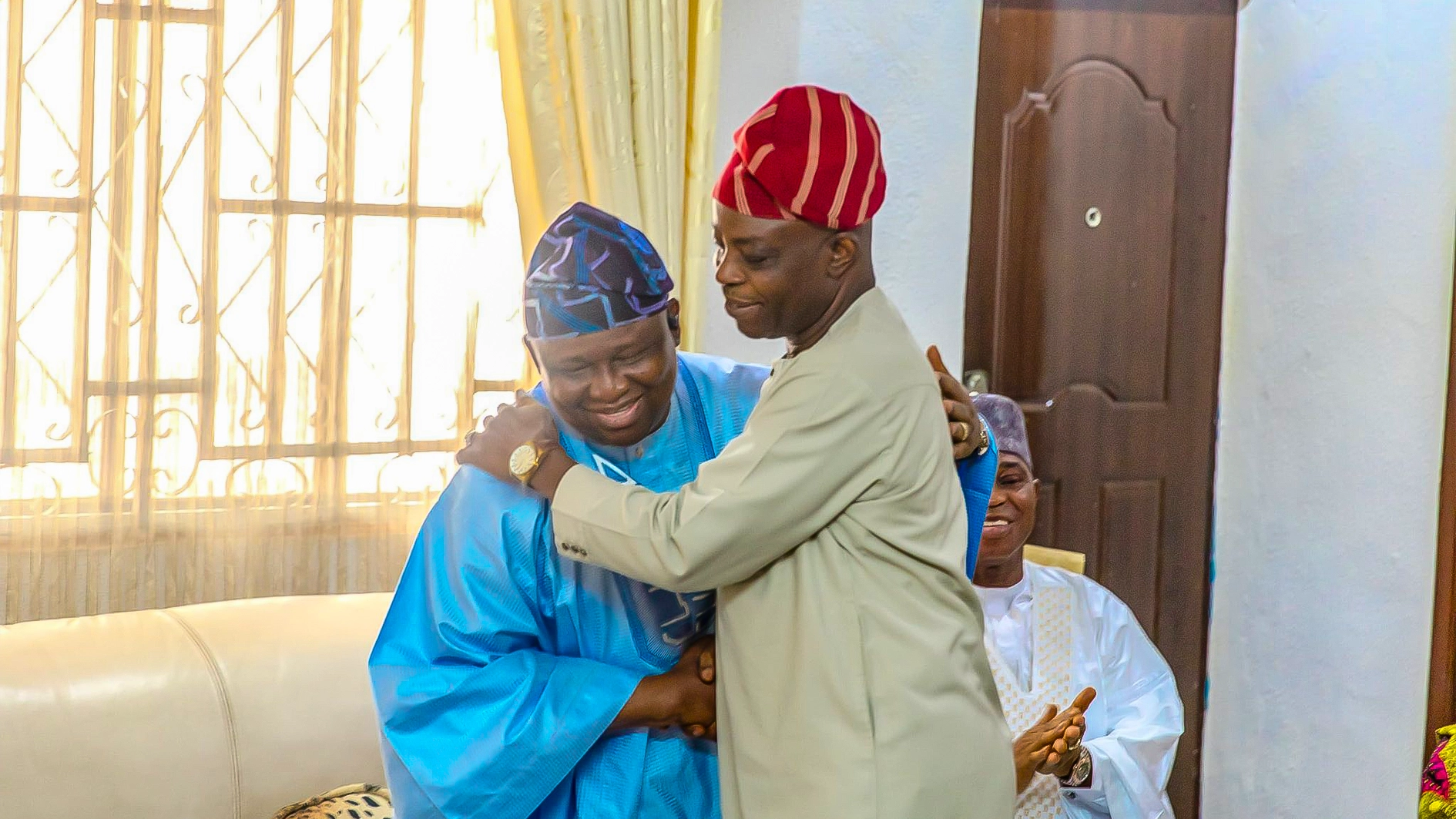 All ProgressAll Progressives Congress (APC) gubernatorial candidate, Senator Solomon Olamilekan Adeola, (L), Nigeria’s High Commissioner to the United Kingdom, Ambassador Sarafa Tunji Isola, (R)ives Congress (APC) gubernatorial candidate, Senator Solomon Olamilekan Adeola, on Tuesday, April 21, 2026, led a high-powered delegation on a reconciliation visit to the residence of erstwhile Nigeria’s High Commissioner to the United Kingdom, Ambassador Sarafa Tunji Isola.