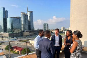 is-nigeria-rich-or-poor-country-urban-wealth-business-lagos-economy