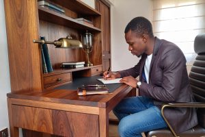 what-separates-a-desk-from-a-writing-desk-traditional-desk-with-storage