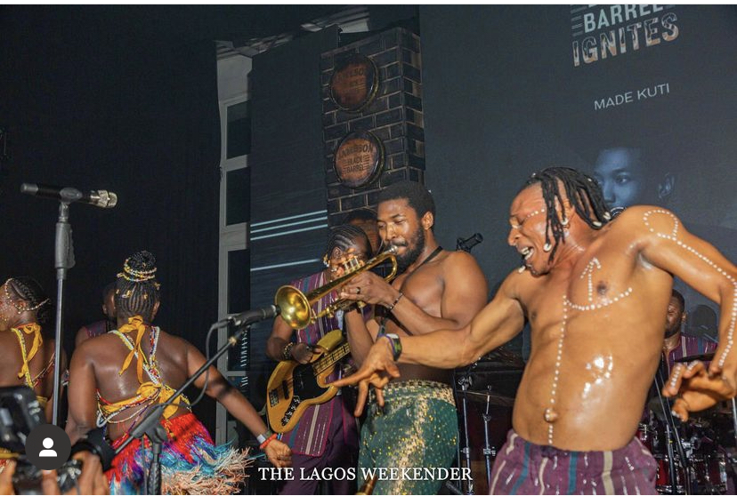 Bendancer in action with Made Kuti