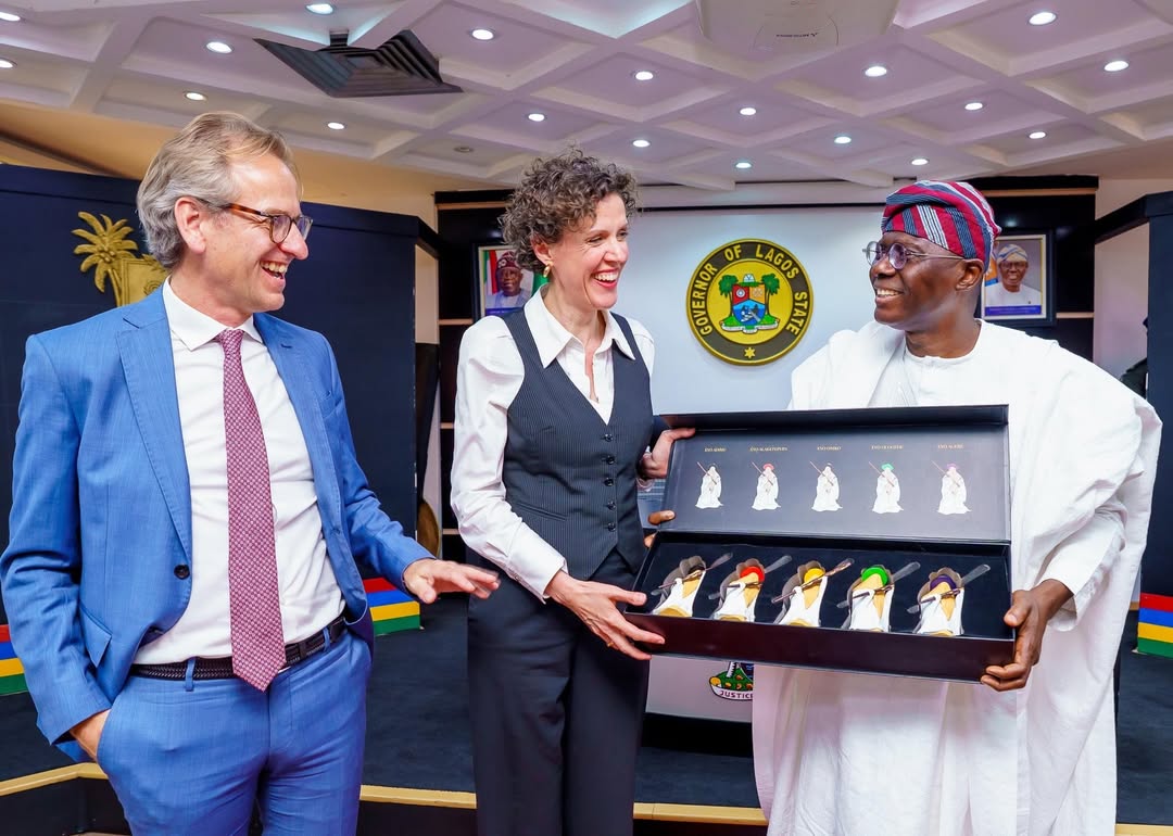 Sanwo Olu presents gift to Danish envoy Jette Bjerrum during Lagos visit